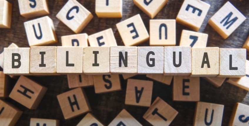 Bilingue si nasce o si diventa?
